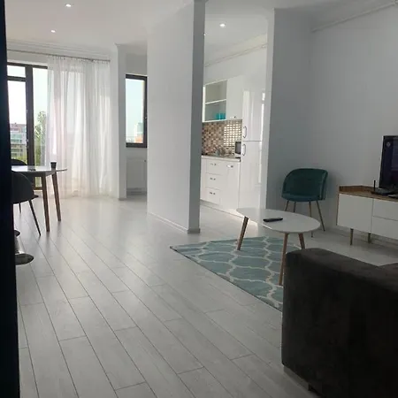 Dellano Solid House Apartment *